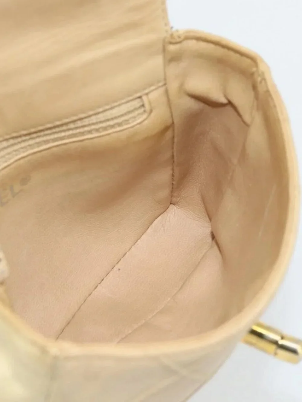 CHANEL Bicolore Waist bag Lamb Skin Beige Gold CC Auth 182545